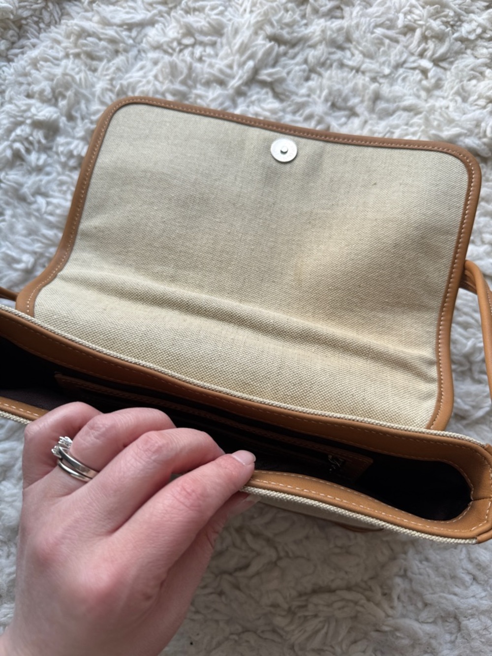 Vintage Coach Bleeker Flap Bag - Picture 5 of 7